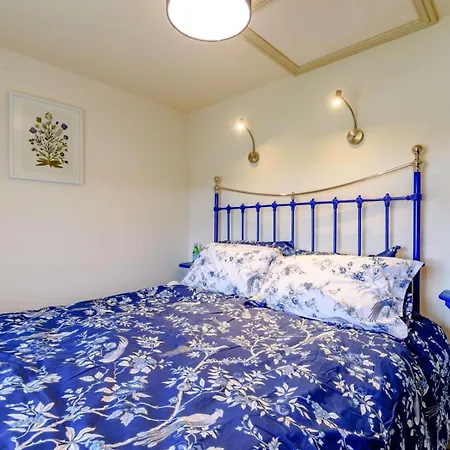 1 Bed In Oc-82843 * Kirkbymoorside